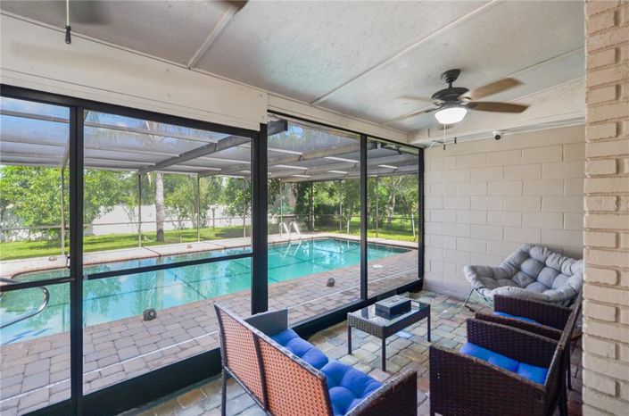 Image No.28-4 Bed Property for sale