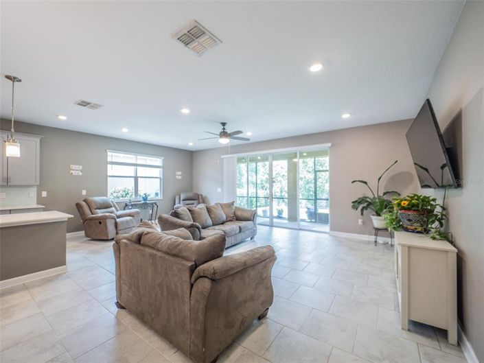 Image No.13-5 Bed Property for sale