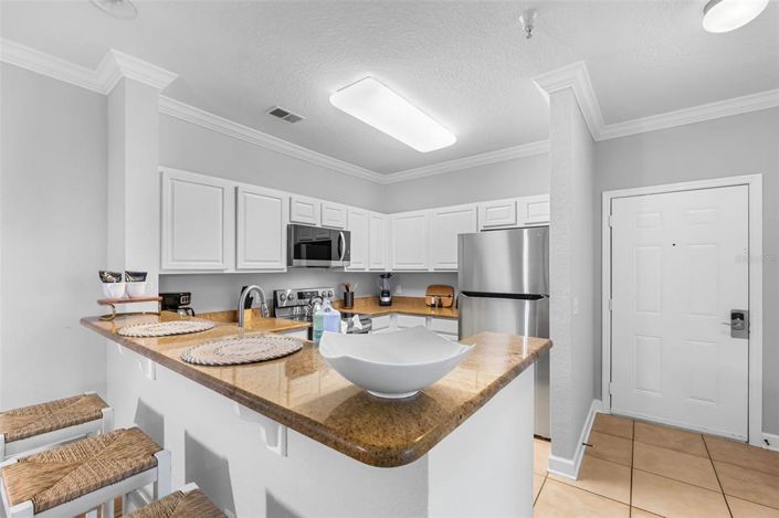 Image No.13-3 Bed Property for sale