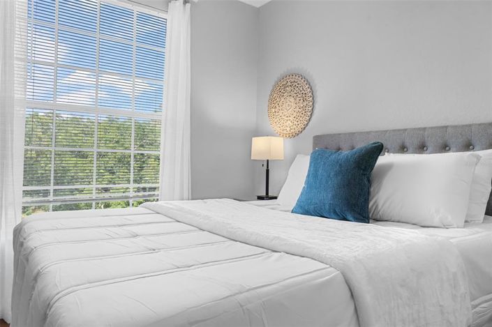 Image No.30-3 Bed Property for sale