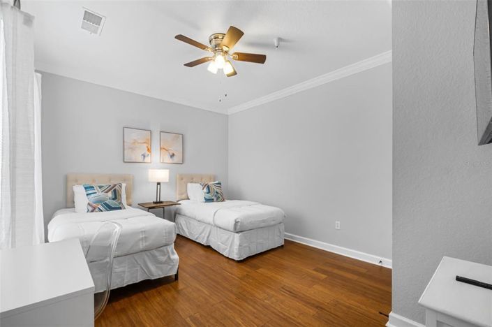 Image No.33-3 Bed Property for sale