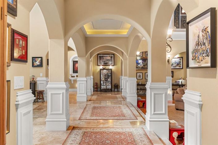 Image No.29-5 Bed Property for sale