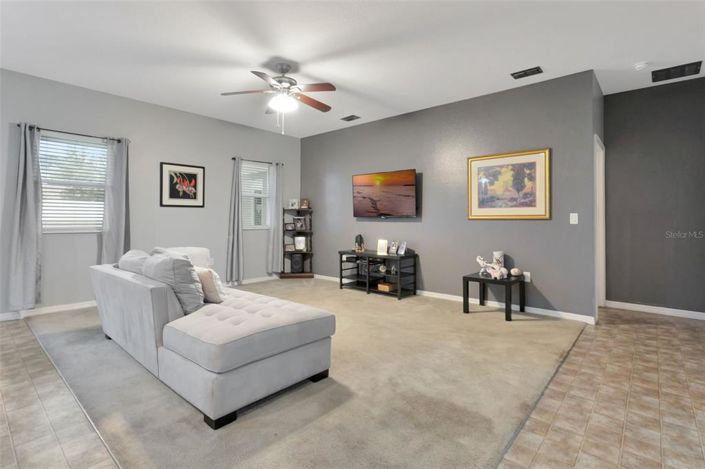 Image No.5-4 Bed Property for sale