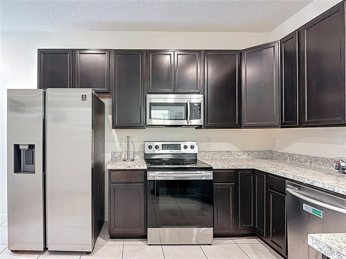 Image No.7-5 Bed Property for sale