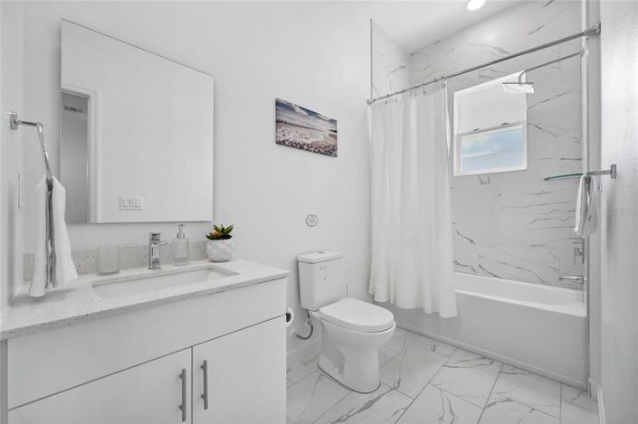 Image No.29-5 Bed Townhouse for sale