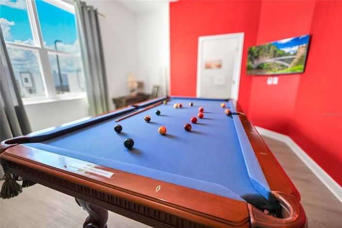 Image No.34-5 Bed Townhouse for sale