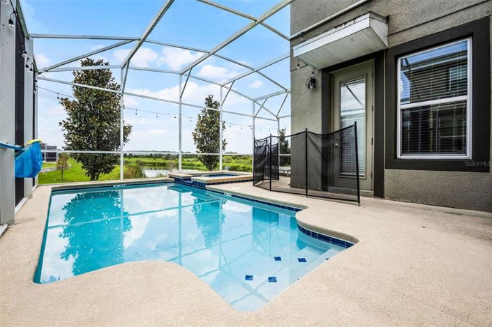 Image No.30-5 Bed Property for sale