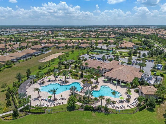 Image No.48-5 Bed Property for sale