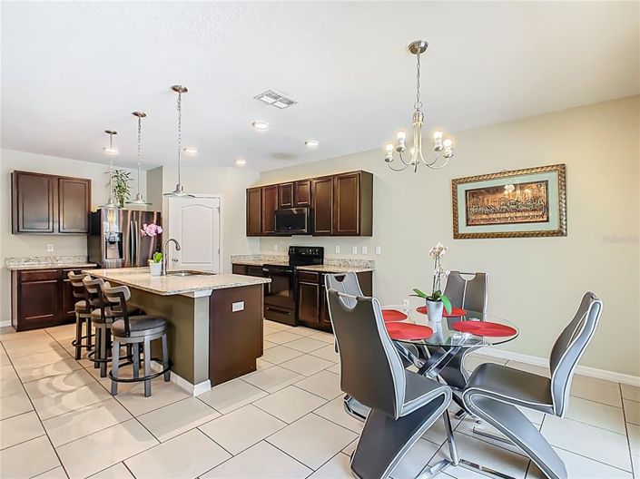 Image No.23-5 Bed Property for sale