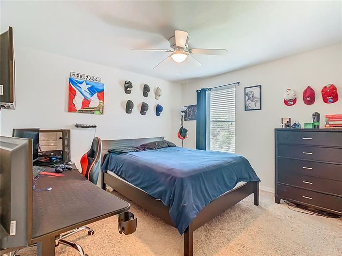 Image No.34-5 Bed Property for sale