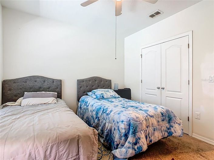 Image No.48-5 Bed Property for sale