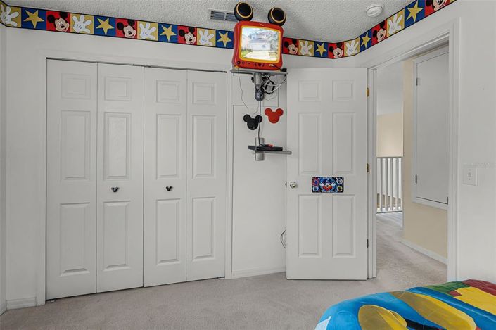 Image No.18-6 Bed Property for sale