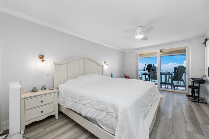 Image No.27-2 Bed Property for sale