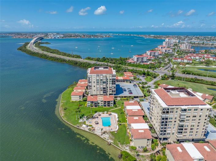 Image No.36-2 Bed Property for sale