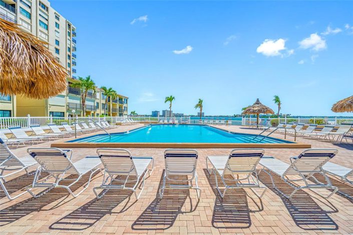 Image No.39-2 Bed Property for sale