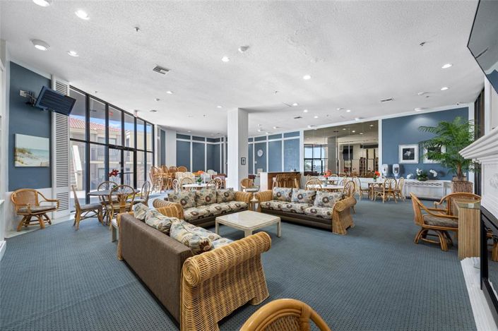 Image No.43-2 Bed Property for sale