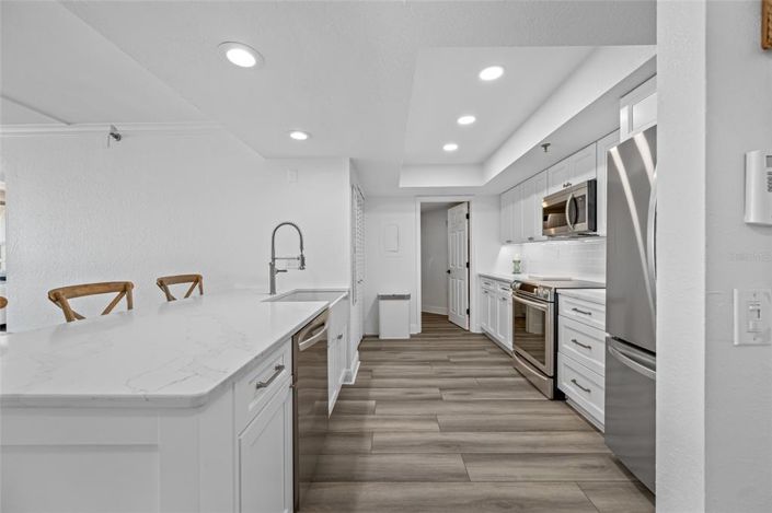 Image No.9-2 Bed Property for sale