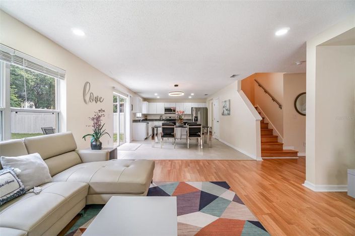 Image No.12-4 Bed Property for sale