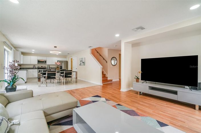 Image No.13-4 Bed Property for sale