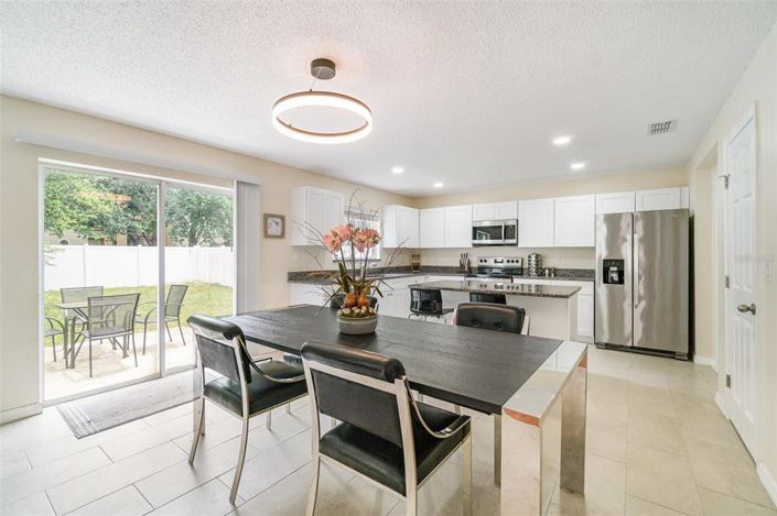 Image No.15-4 Bed Property for sale