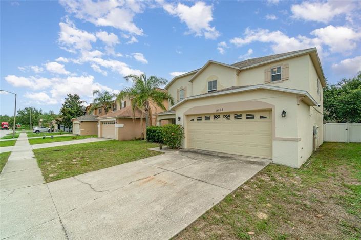 Image No.4-4 Bed Property for sale