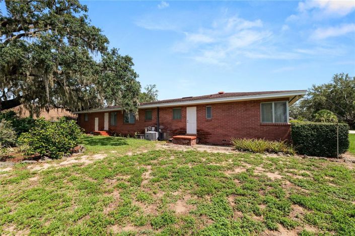 Image No.28-3 Bed Property for sale