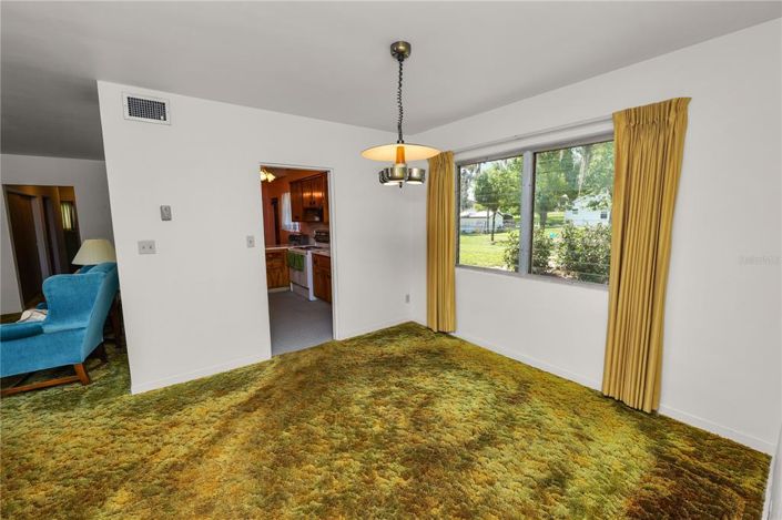 Image No.8-3 Bed Property for sale