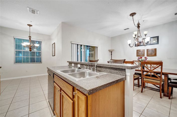 Image No.11-3 Bed Property for sale