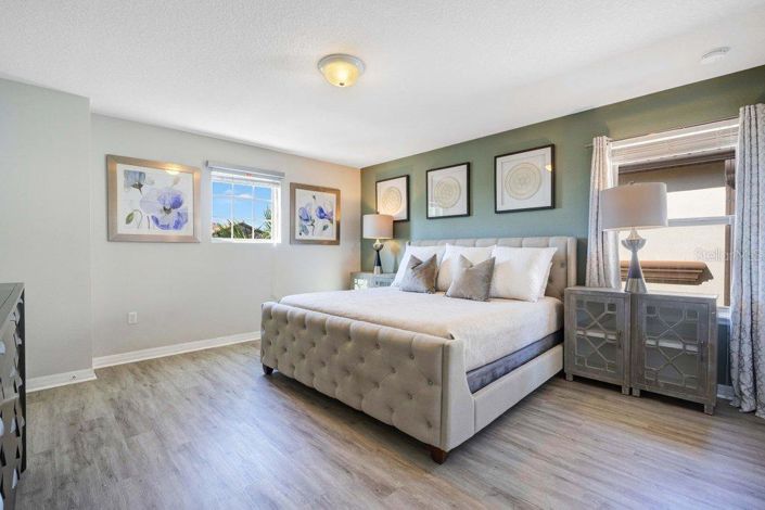 Image No.21-6 Bed Property for sale