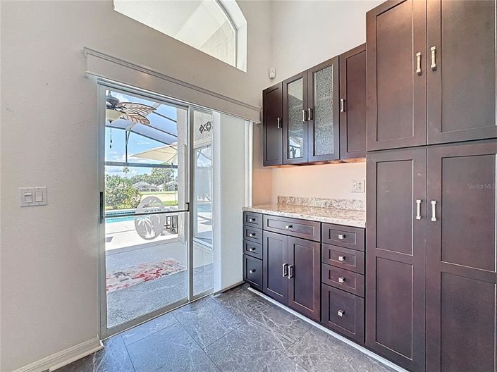 Image No.14-4 Bed Property for sale