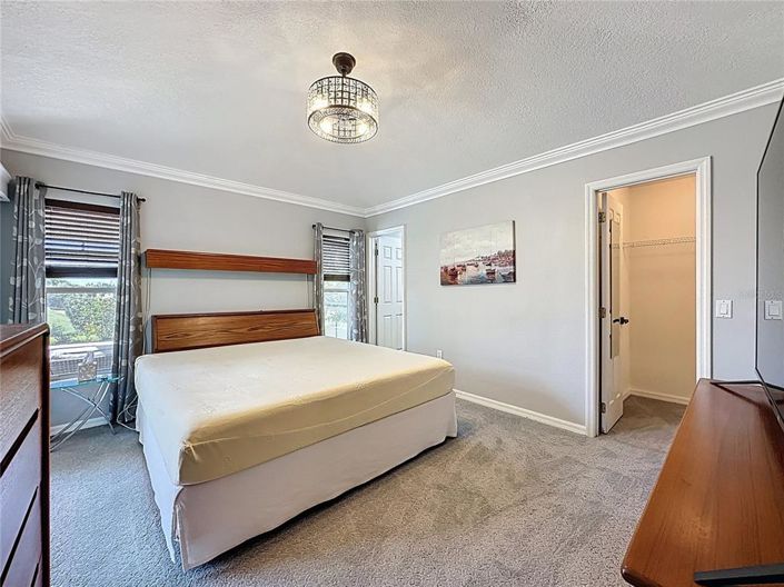 Image No.24-4 Bed Property for sale