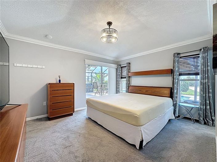 Image No.26-4 Bed Property for sale