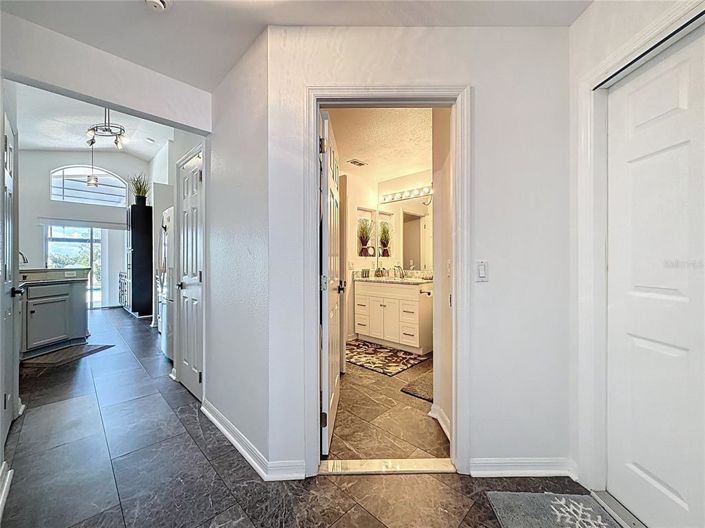 Image No.35-4 Bed Property for sale