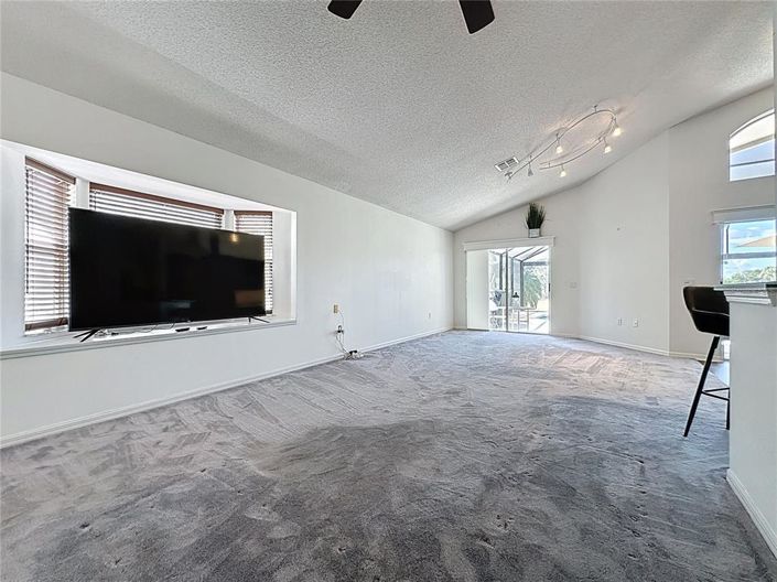 Image No.6-4 Bed Property for sale