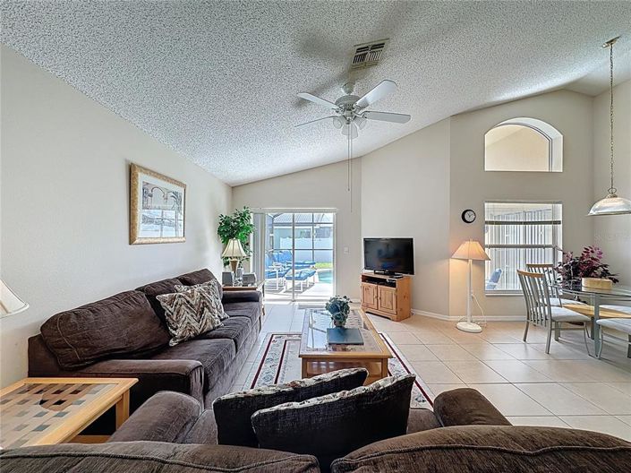 Image No.7-4 Bed Property for sale