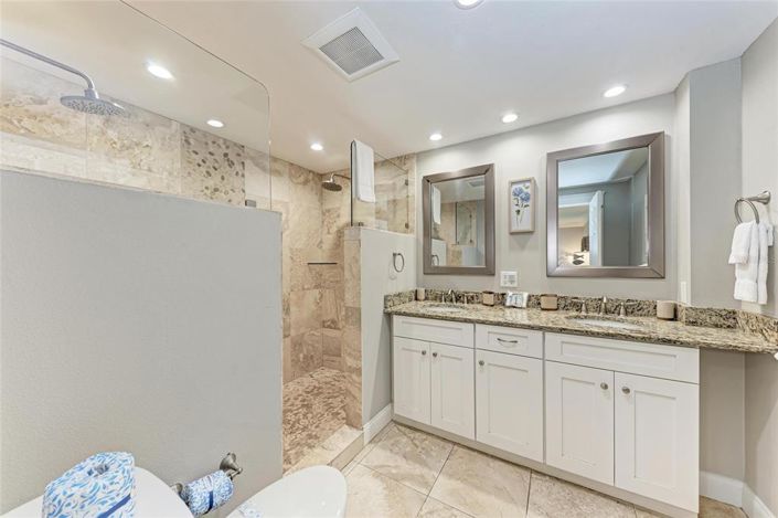 Image No.35-5 Bed Property for sale