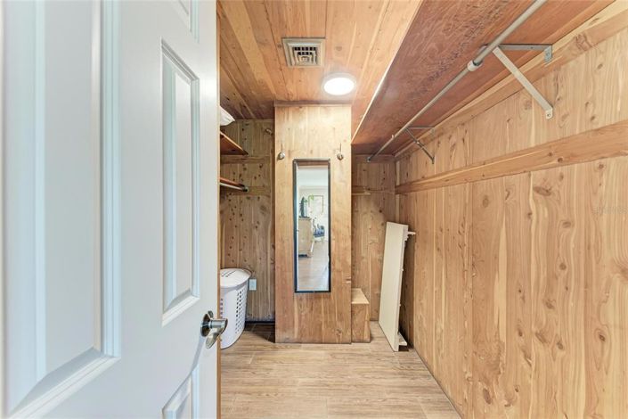 Image No.36-5 Bed Property for sale