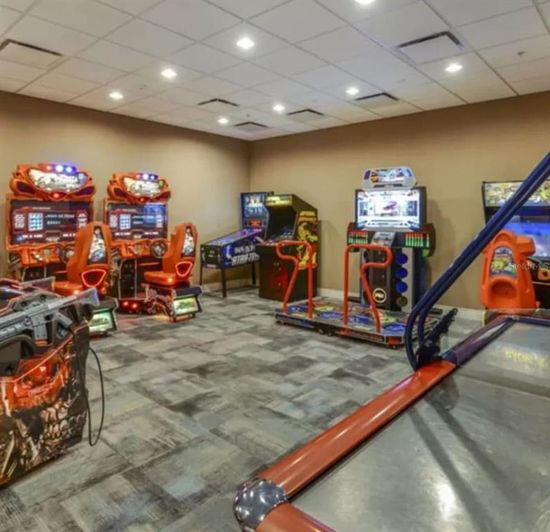 Image No.11-4 Bed Townhouse for sale