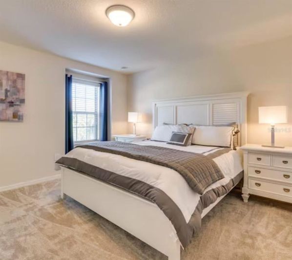 Image No.18-4 Bed Townhouse for sale