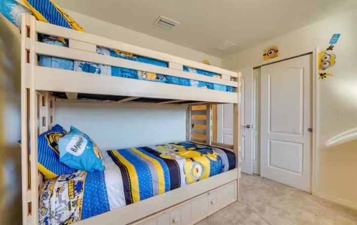 Image No.22-4 Bed Townhouse for sale