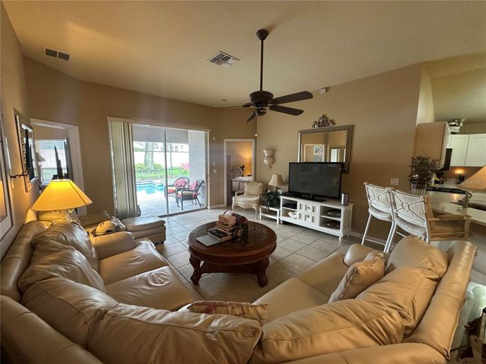 Image No.15-4 Bed Property for sale