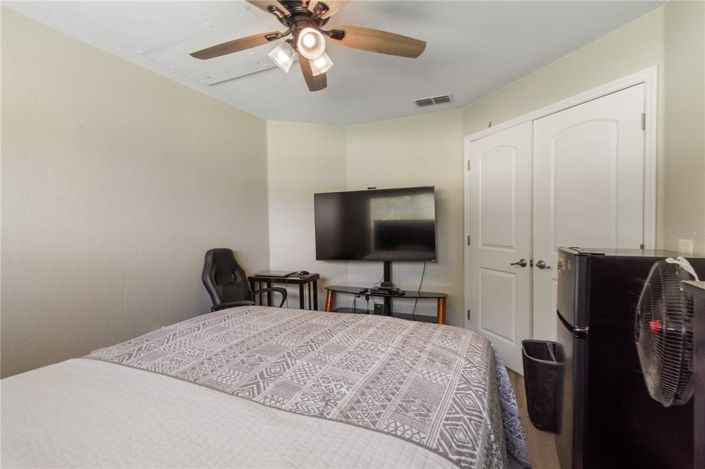 Image No.22-4 Bed Property for sale