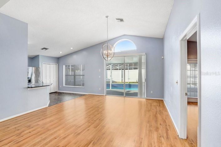 Image No.13-3 Bed Property for sale