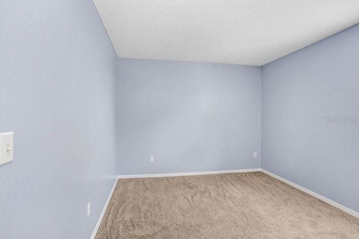 Image No.28-3 Bed Property for sale