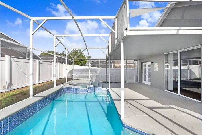 Image No.35-3 Bed Property for sale