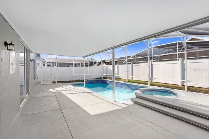 Image No.36-3 Bed Property for sale