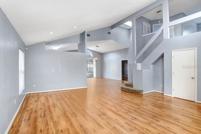 Image No.9-3 Bed Property for sale