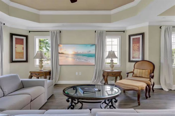 Image No.15-3 Bed Property for sale