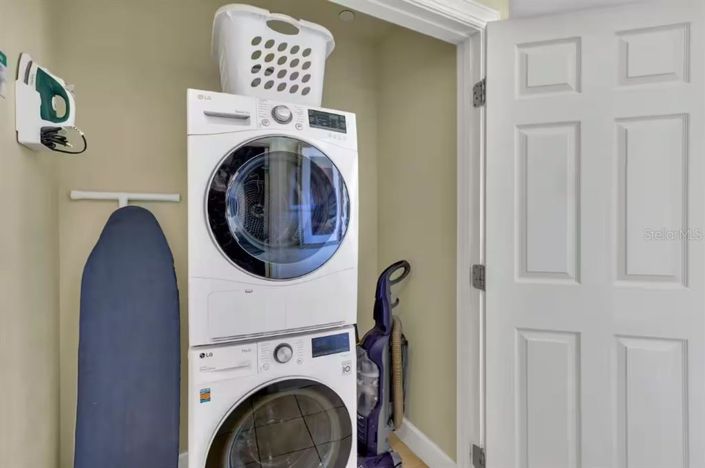 Image No.30-3 Bed Property for sale