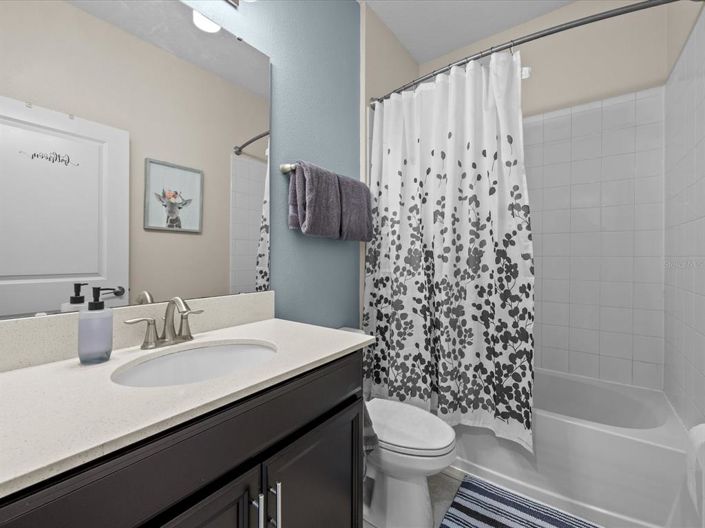 Image No.11-5 Bed Property for sale